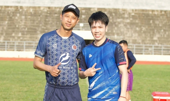 Cầu thủ 'trăm năm có một' tái xuất dẫn dắt một đội bóng Việt Nam