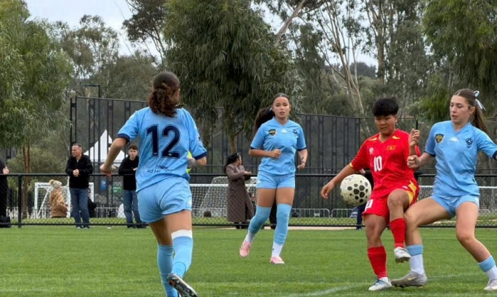 Tuyển Việt Nam thua đậm 0-4 tại Australia