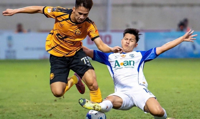 Thanh Hóa đánh rơi chiến thắng, chia điểm kịch tính với SLNA