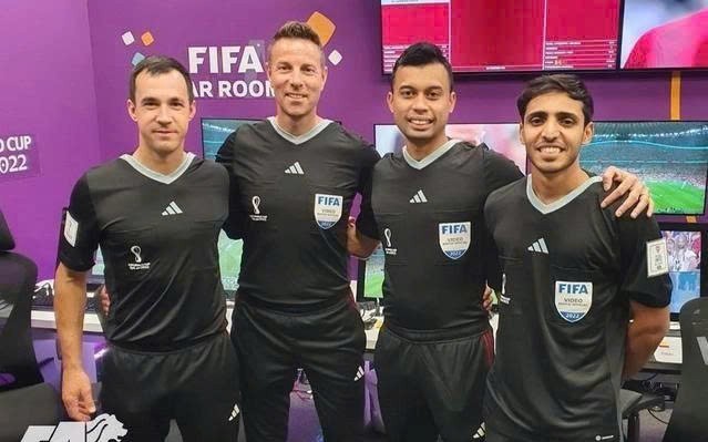 Trọng tài World Cup bắt chính trận chung kết Cúp Quốc gia