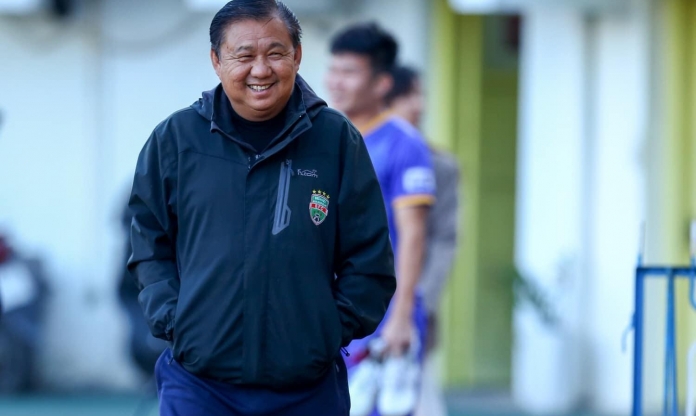 CHÍNH THỨC: Cựu vương V.League chia tay công thần sau gần 20 năm