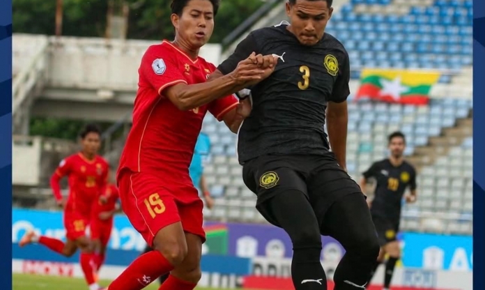 CĐV Malaysia phản ứng dữ dội sau chiến thắng 2-1 ở trận ra quân AFF Cup