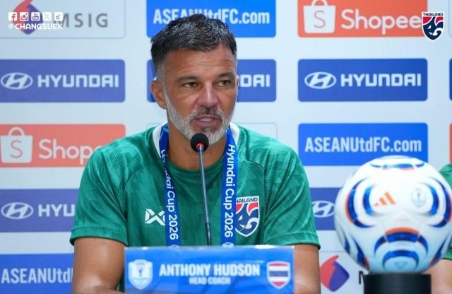 HLV Thái Lan nói thẳng chuyện mất chức nếu không vô địch AFF Cup 2026