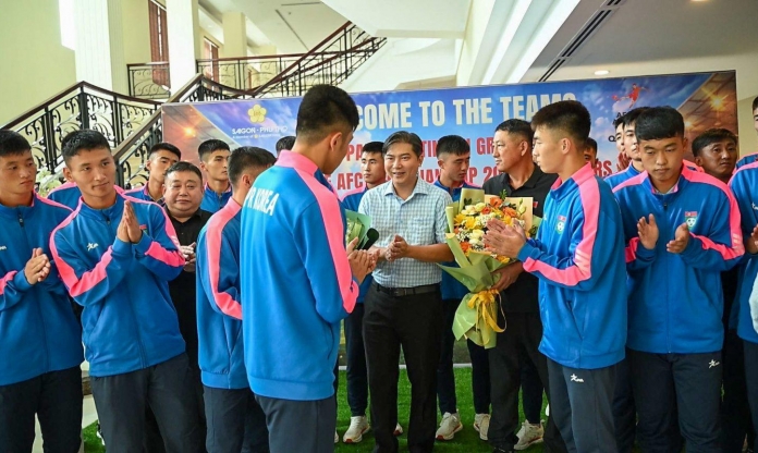 Đối thủ cuối cùng của tuyển Việt Nam chính thức có mặt tại Phú Thọ