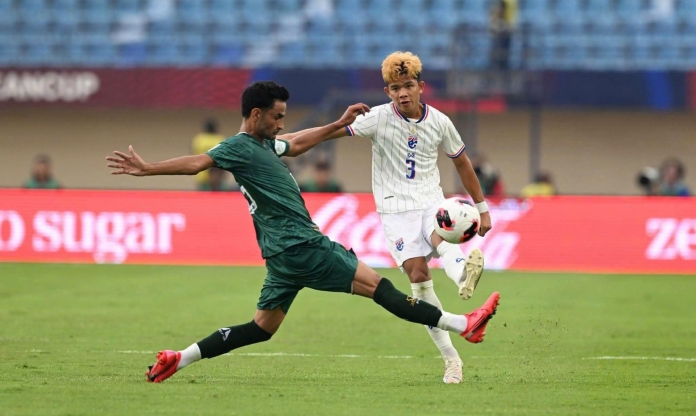 CĐV Thái Lan đồng loạt réo tên Việt Nam sau trận thắng ra quân FIFA ASEAN Cup