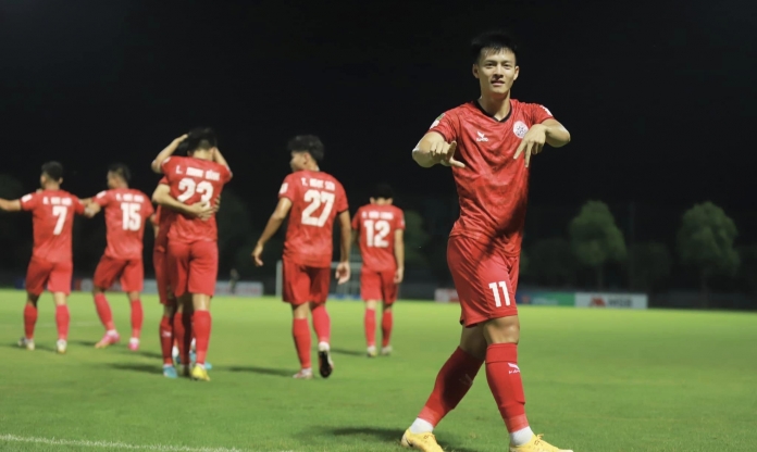 Liên tục ghi bàn, sao U23 Việt Nam ghi điểm 10 với HLV Troussier