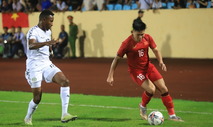 Cầu thủ ĐT Việt Nam lập cột mốc ở trận thua Kyrgyzstan