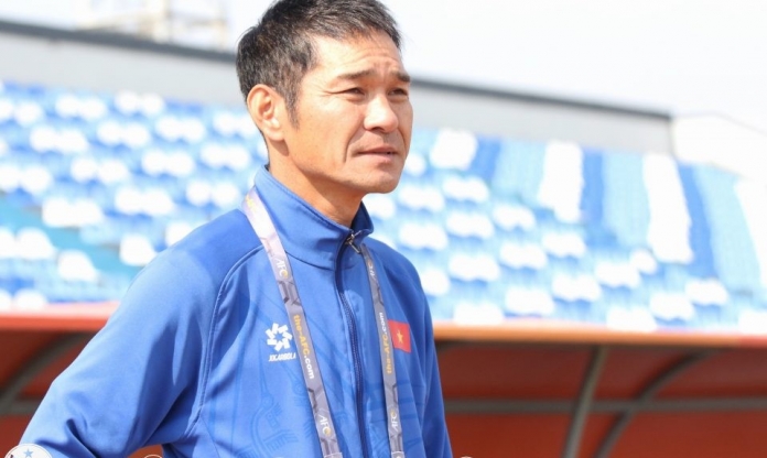 HLV Nhật Bản khen cầu thủ Việt Nam sau 2 trận thua 0-16