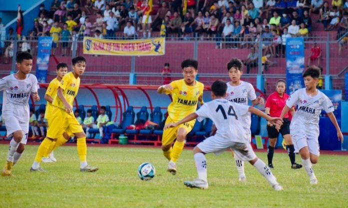 SLNA thắng đậm HAGL 4-1