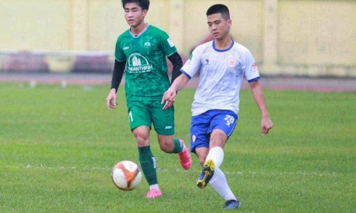 'Siêu nhân' của bóng đá Việt Nam thử việc ở V-League