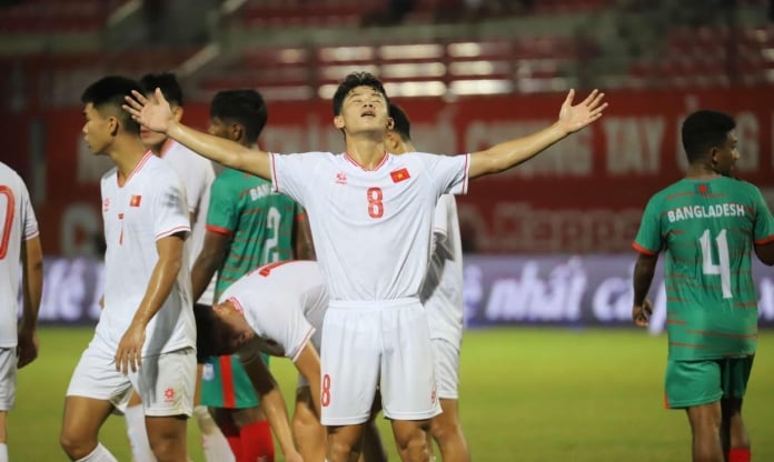 Thắng đậm Bangladesh, U20 Việt Nam vẫn mất ngôi đầu bảng