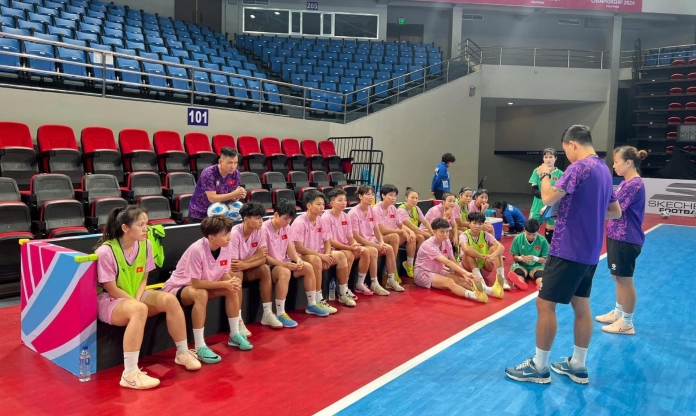 Tuyển Việt Nam làm quen sân, sẵn sàng ra quân ở giải AFF