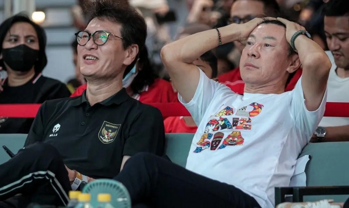 HLV Shin Tae-yong chỉ thẳng lý do Kluivert thua thảm với Indonesia