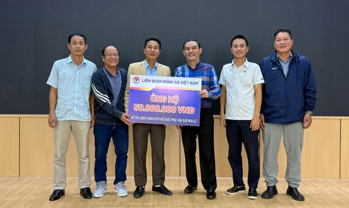 LĐBĐ Việt Nam có hành động ý nghĩa sau bão lũ