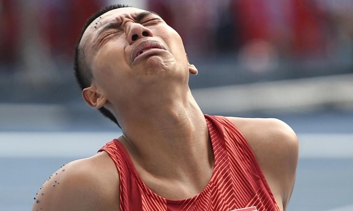 VĐV Thái Lan vừa tập vừa khóc trước SEA Games vì bị nợ lương