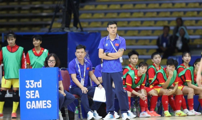 HLV tuyển futsal Việt Nam nói gì sau khi tấm HCV lịch sử?
