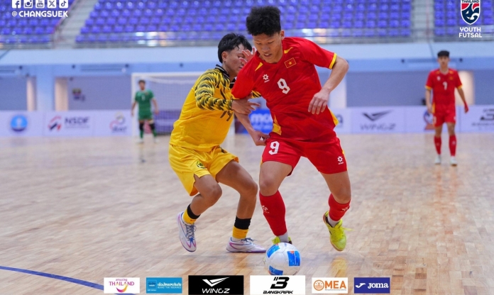 Thắng 18-0, Việt Nam chính thức vào bán kết giải AFF