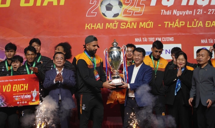 HAGL chính thức giành chức vô địch ở SVĐ 500 tỷ mới toanh