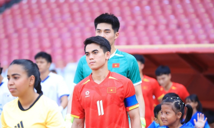 Chưa đá phút nào, đội trưởng U23 Việt Nam đã đi vào lịch sử