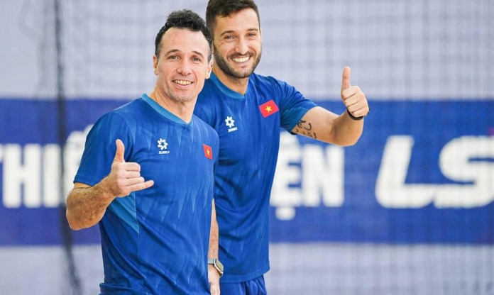 HLV Argentina loại 5 cầu thủ tuyển Việt Nam trước Asian Cup