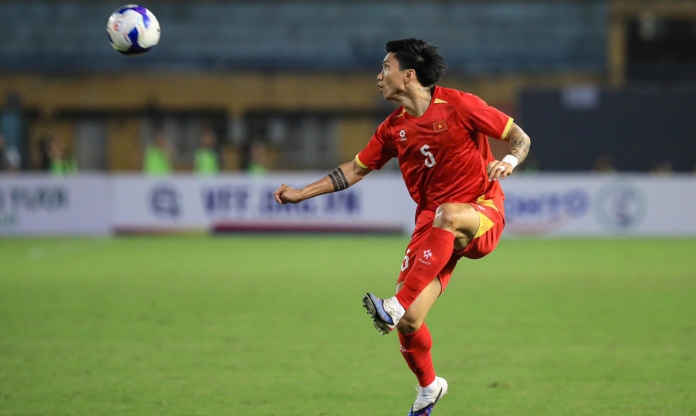 HLV Kim Sang Sik nói thẳng 1 điều khi Văn Hậu chính thức trở lại