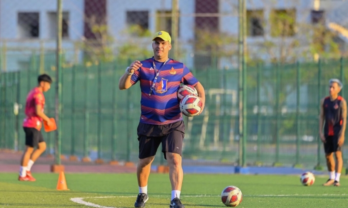 CHÍNH THỨC: HLV Brazil gia nhập đội của Quang Hải, Đình Bắc