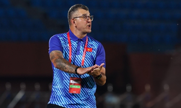 Liên tục lập kỷ lục, HLV Brazil sẽ đi vào lịch sử tuyển Việt Nam