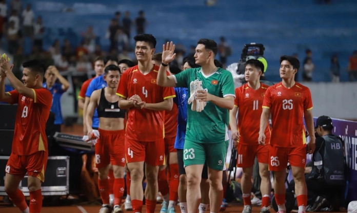 Không đá phút nào, 2 ngôi sao ĐT Việt Nam vẫn sắp đi vào lịch sử