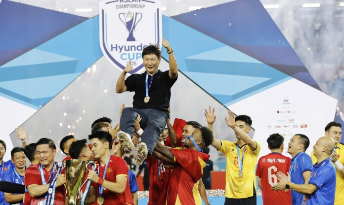 HLV Kim Sang Sik ra quyết định quan trọng với ĐT Việt Nam tại giải FIFA