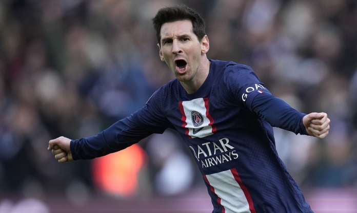 Tin chuyển nhượng 3/4: 'Phù thủy bóng đá' mất việc, Messi phũ phàng từ chối PSG