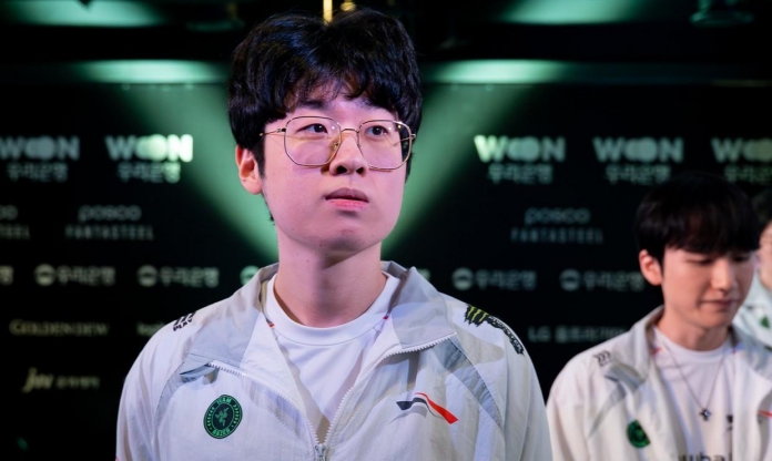 Zeus thừa nhận HLE quá lười biếng nên mới nhận thất bại liên tiếp