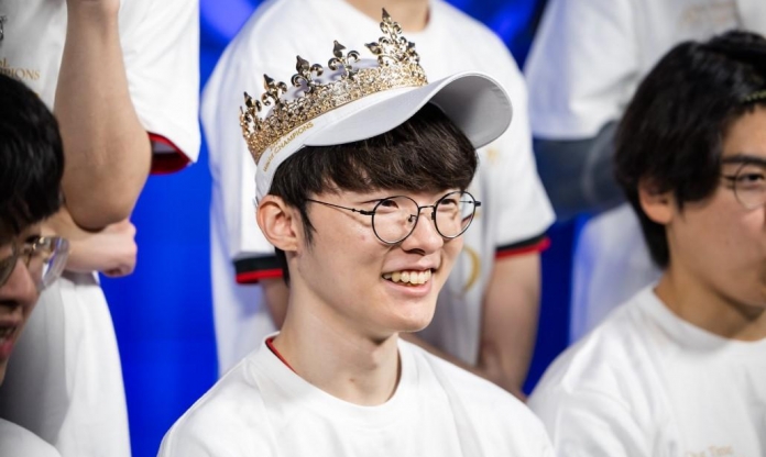 Gumayusi hé lộ về skin vô địch CKTG của T1, Faker tiếp tục được 'cưng chiều'