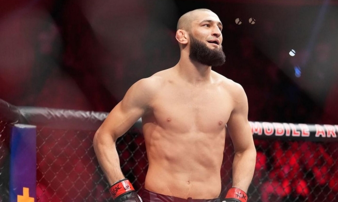 Bị Dricus du Plessis thách thức, Khamzat Chimaev đáp trả bằng cách 'chill đến lạ'