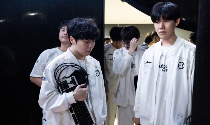 Xác định thời điểm Rookie và TheShy giải nghệ