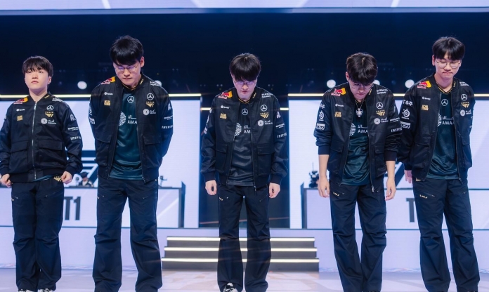 Huyền thoại T1 “nộ khí xung thiên” khi đội nhà thua thảm CFO, chỉ rõ người chơi tệ nhất