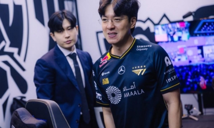 T1 có vé vào Tứ kết CKTG 2025 nhưng HLV KkOma vẫn thất vọng tràn trề