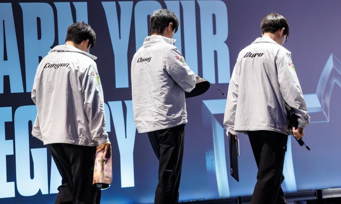 Xuất hiện dấu hiệu tuyển thủ Gen.G xung đột gay gắt với BHL sau thất bại đau đớn tại CKTG 2025