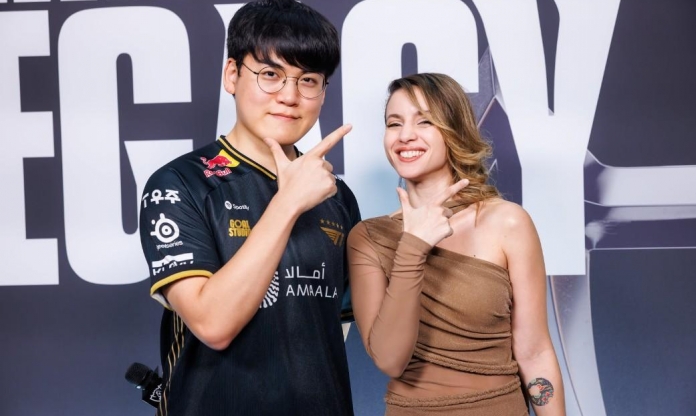 Huyền thoại SKT T1 không khỏi xúc động khi Gumayusi sắp vượt qua thành tích của mình