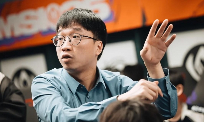 Lộ diện siêu đội hình mới của JDG 2026