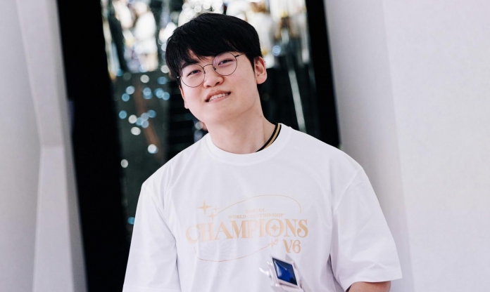 Gumayusi lần đầu lên tiếng sau khi rời T1, khẳng định quyết tâm dự MSI cùng HLE