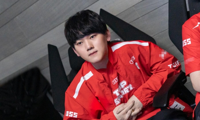 TES tái ký với loạt siêu sao, đặt mục tiêu phục hận T1 tại mùa giải mới