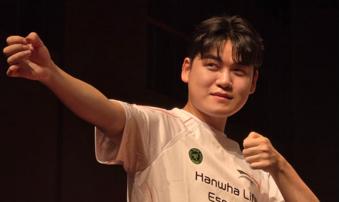 Mới tới HLE chưa lâu, Gumayusi đã 'báo' đội nhà một pha cực kỳ đau