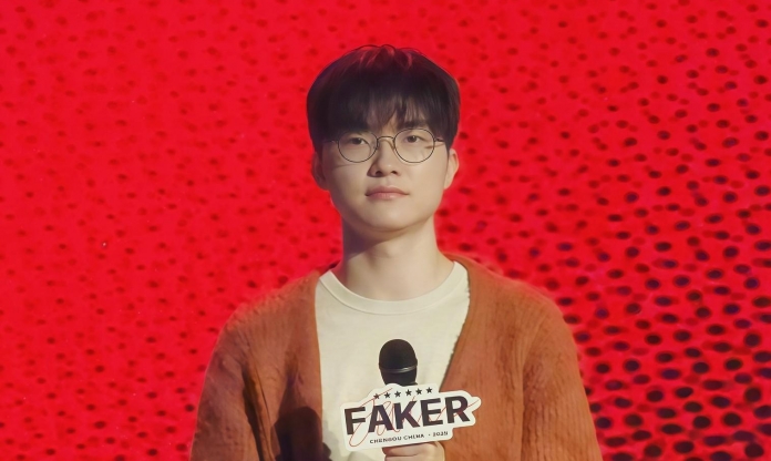 Faker tiếp tục 'đốn tim' fan T1 ngay trong đêm Giao Thừa 2026