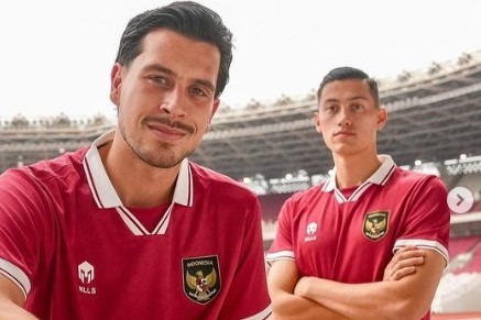 Nhập tịch cầu thủ lúc nửa đêm, ĐT Indonesia chờ phán quyết từ FIFA