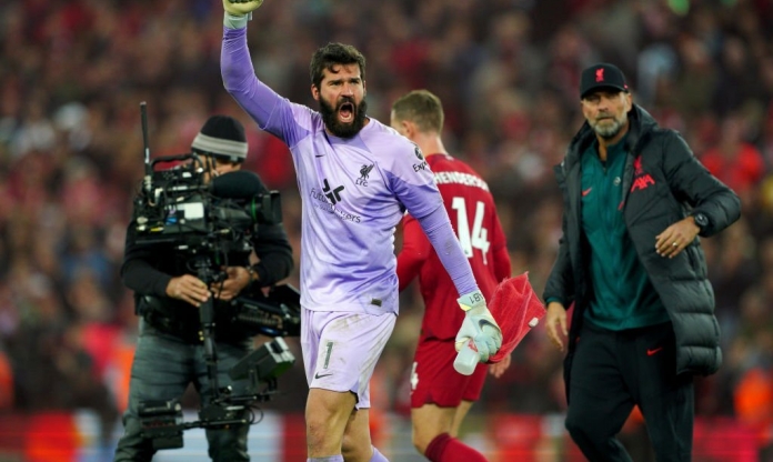 Ngôi sao Liverpool bất ngờ nhận án phạt từ FA ngay trước vòng 4 Ngoại hạng Anh