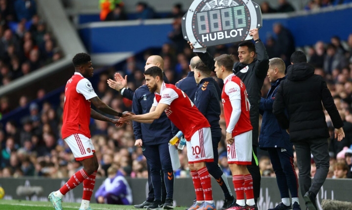 Tin chuyển nhượng 9/6: MU nguy cơ mất bom tấn, Arsenal chia tay tân binh mùa đông