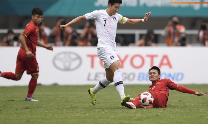 Son Hueng Min và Quang Hải 'chung mâm' trong đề cử đặc biệt của châu Á