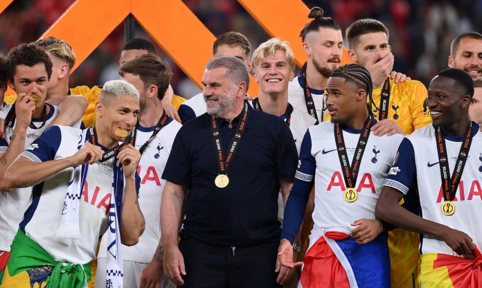 Tottenham vô địch, Roy Keane tranh thủ 'đá đểu' Arsenal