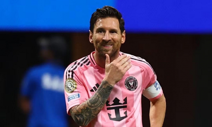 Messi phá vỡ quy định FIFA sau chiến thắng trước Porto