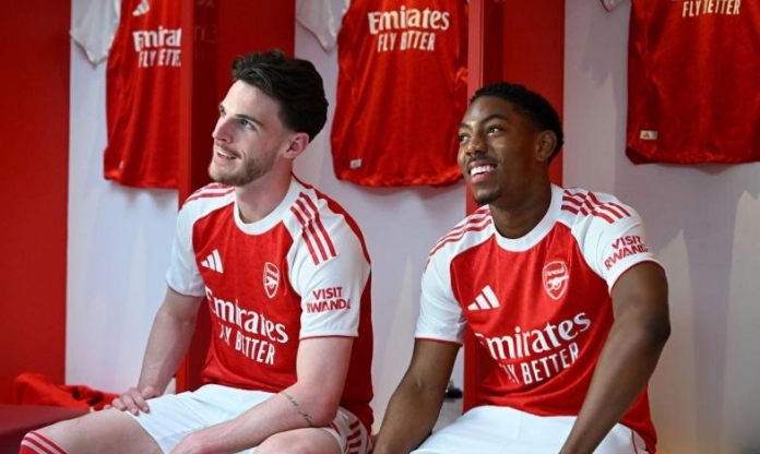 Sao trẻ hàng đầu nước Anh gia hạn với Arsenal